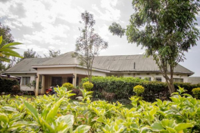 Гостиница Engo Airport Resort Kitale  Kitale